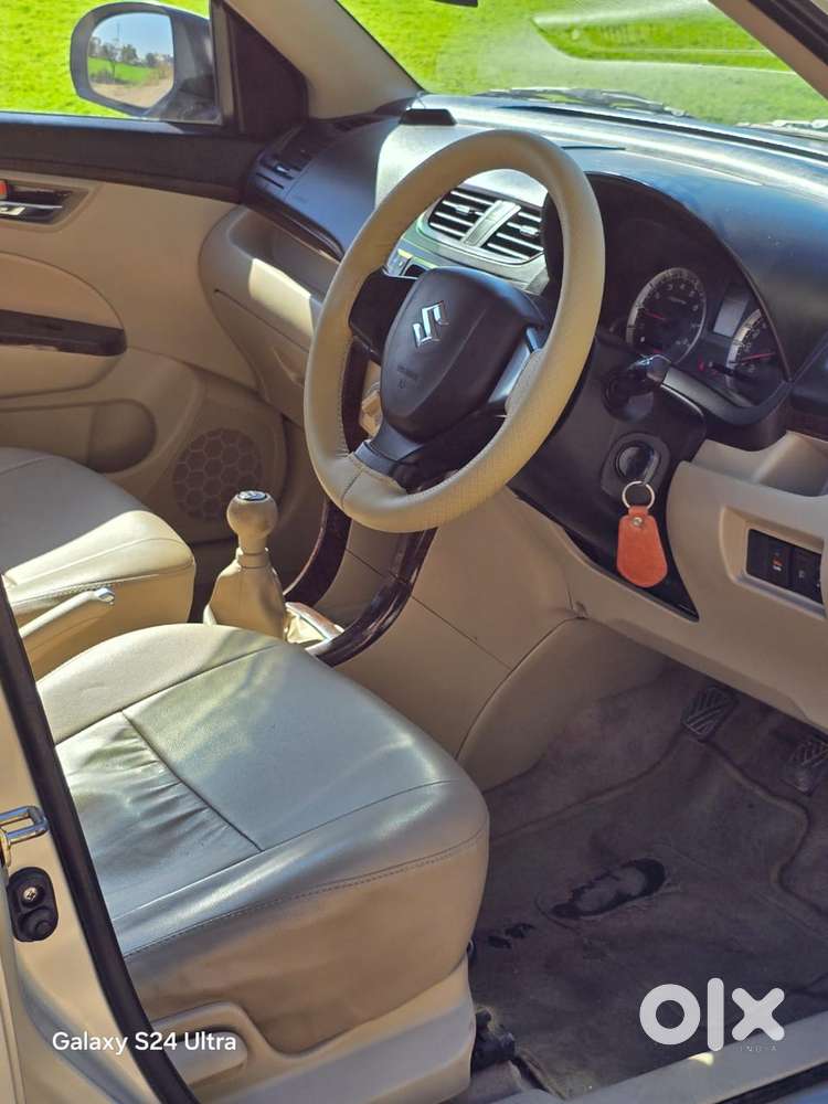 Maruti Suzuki Dzire 1.2 Vxi, 2016, Petrol