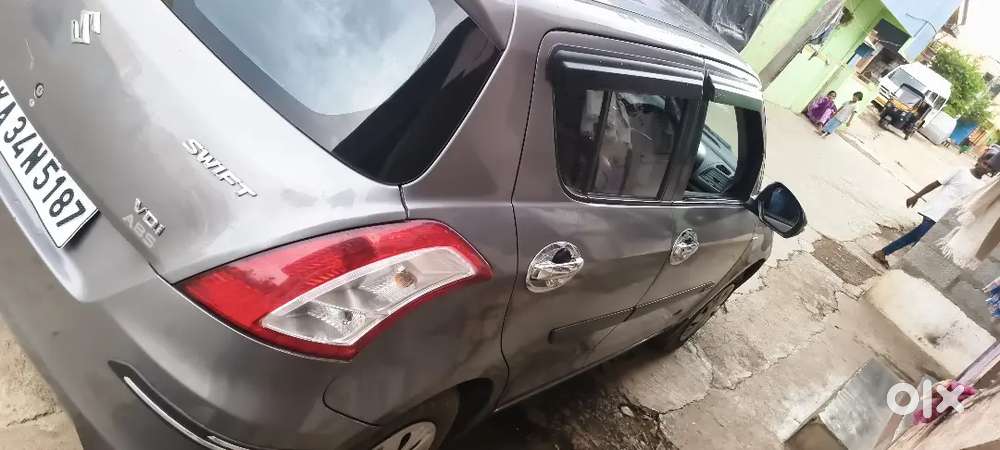 Maruti Suzuki Swift 2015 Diesel 112000 Km Driven