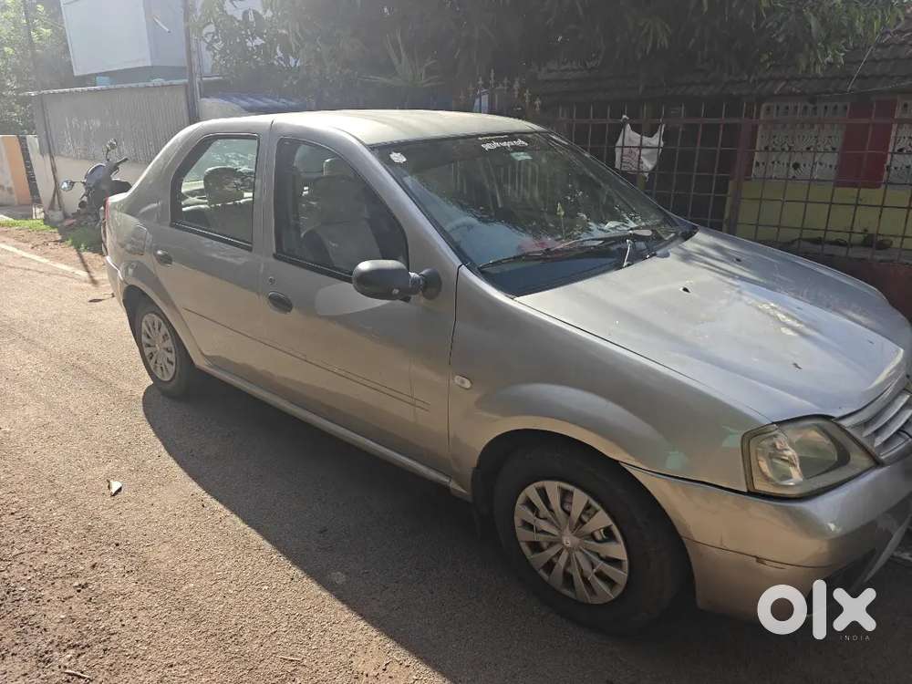 Mahindra Renault Logan 2008