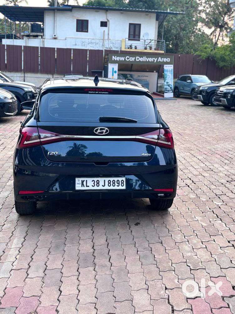 Hyundai I20 Asta (o) 1.2 Mt, 2021, Petrol