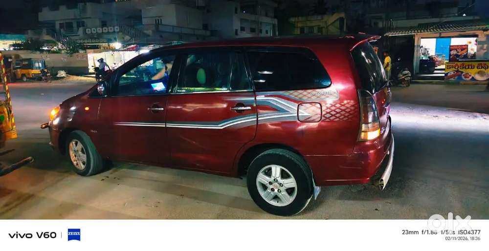 Toyota Innova 2005 Diesel 257000 Km Driven