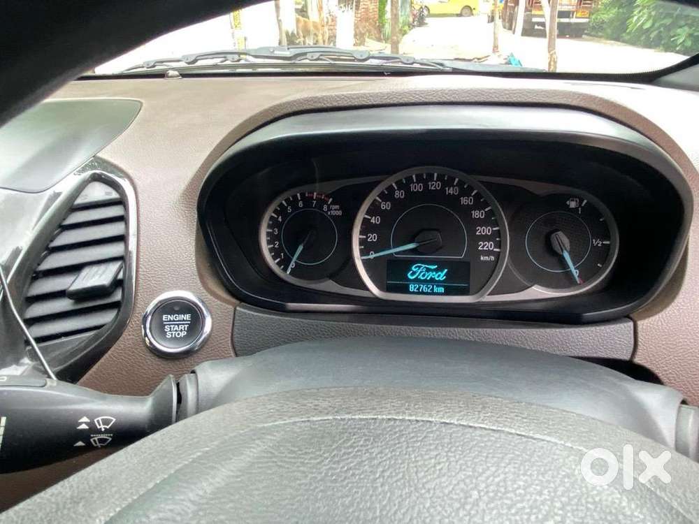 Ford Freestyle Petrol Car 2018