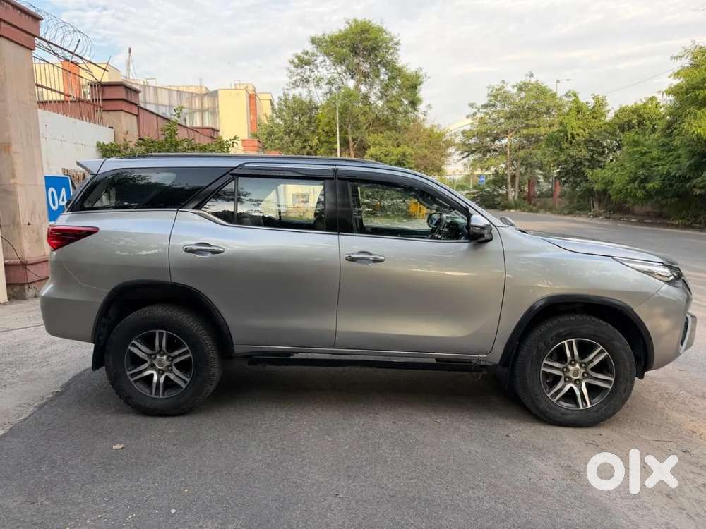 Toyota Fortuner 4x2 At, 2019, Diesel