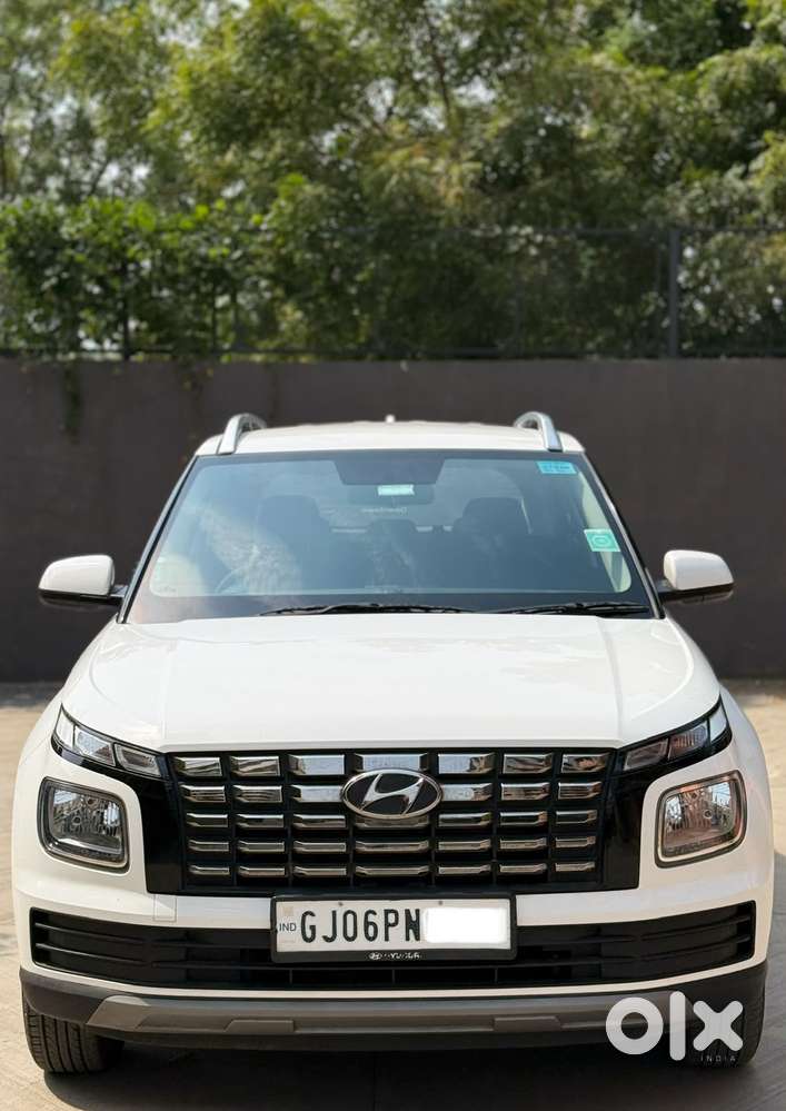 Hyundai Venue 1.2 S Plus, 2023, Petrol
