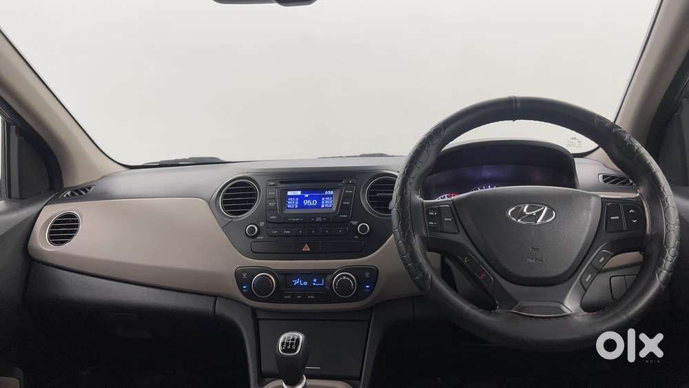 Hyundai Xcent 1.2 Vtvt Sx Option, 2015, Petrol
