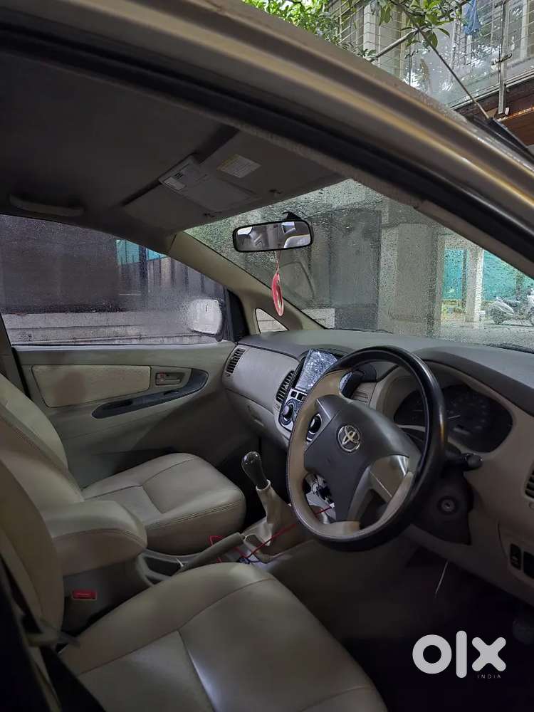 Good Condition Innova Diesel Manual 2013