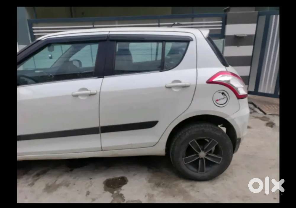 Maruti Suzuki Swift 2015 Diesel Well Maintained