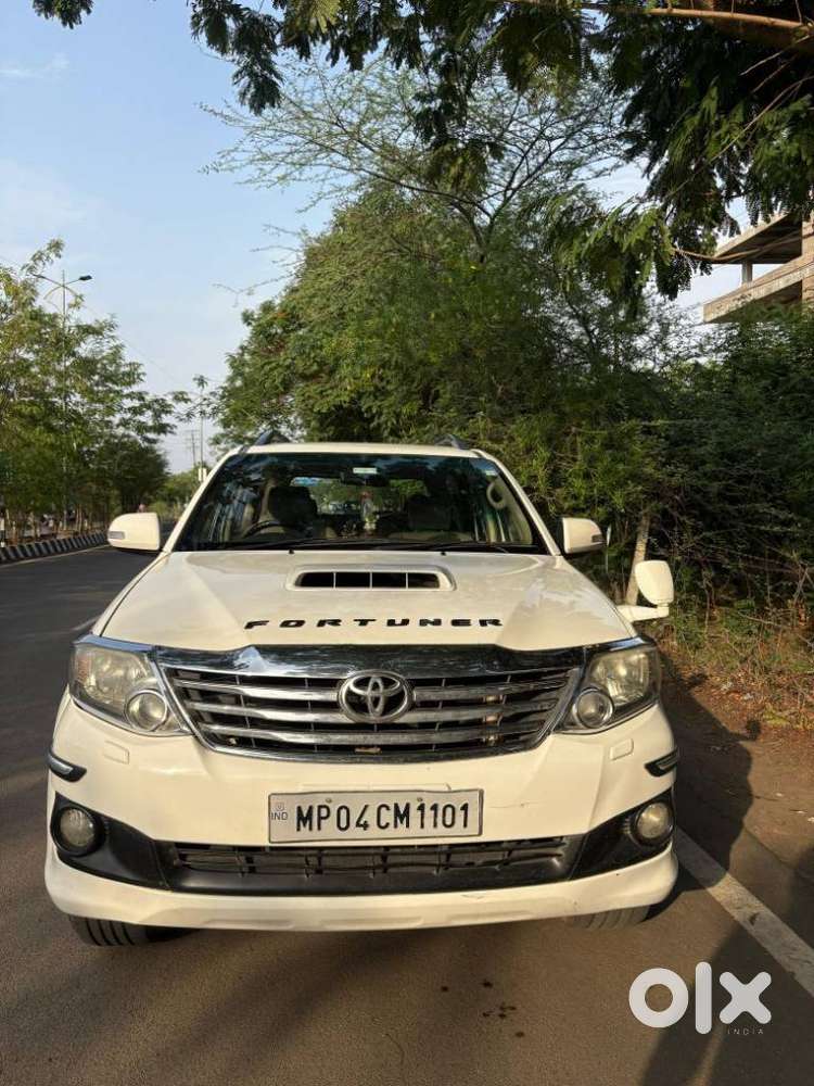 Toyota Fortuner 3.0 Ltd, 2013, Diesel