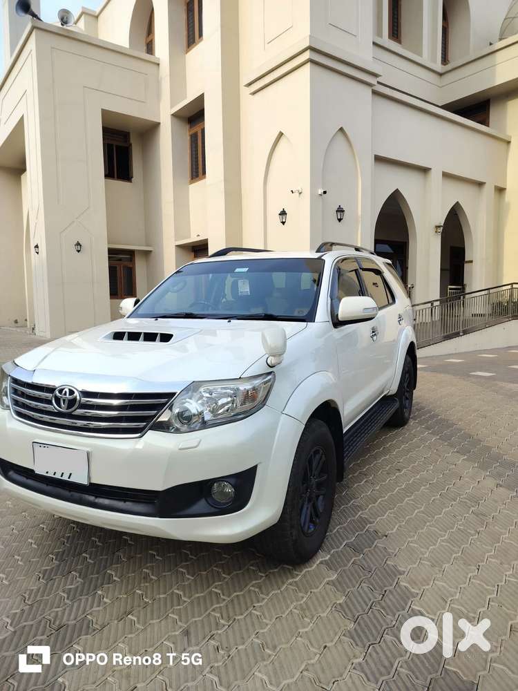 Toyota Fortuner 3.0 4x2 Automatic, 2013, Diesel
