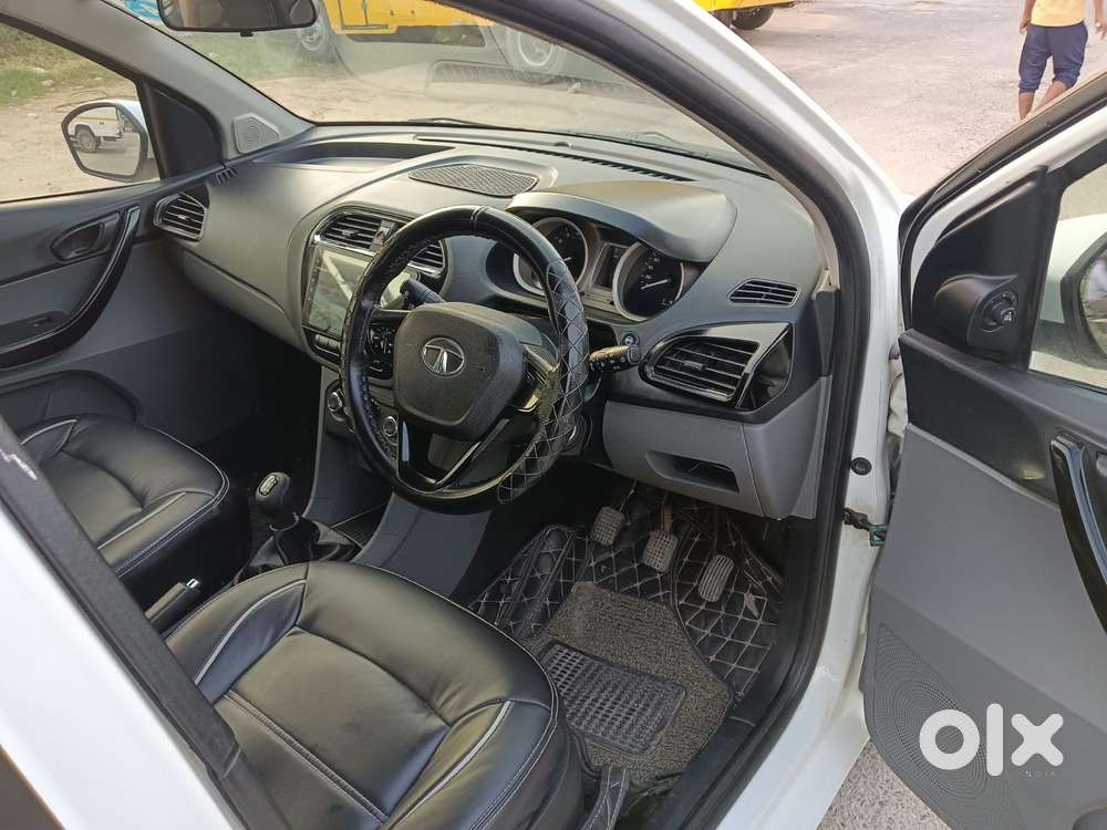 Tata Tigor 1.2 Revotron Xt, 2017, Petrol