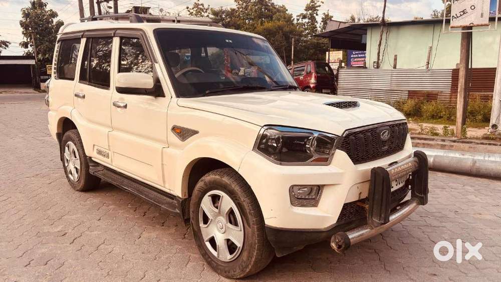 Mahindra Scorpio S6 Plus, 2016, Diesel
