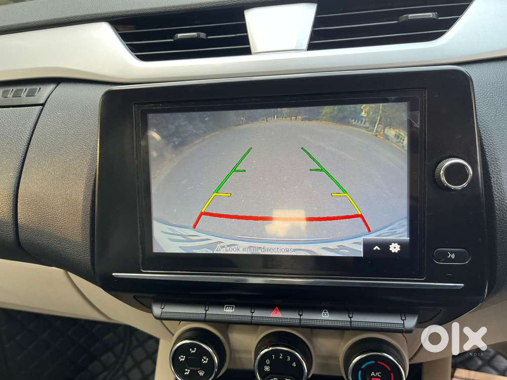 Renault Triber Rxz, 2020, Petrol