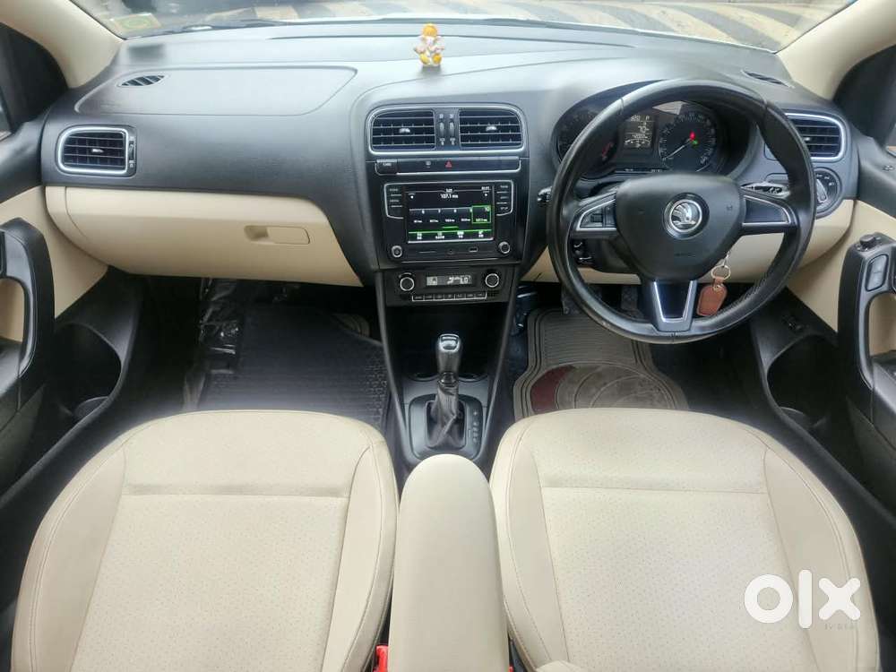 Skoda Rapid 1.6 Mpi At Style, 2019, Petrol