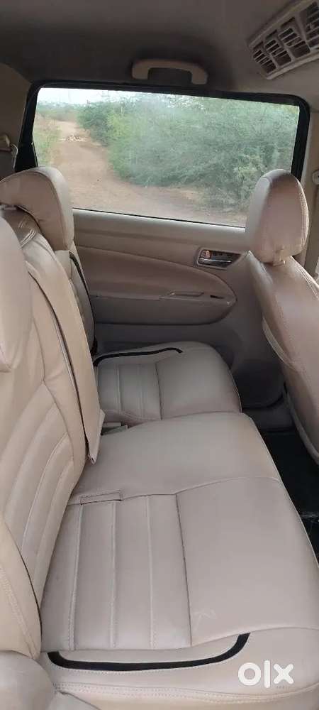 Maruti Suzuki Ertiga 2015zdi+