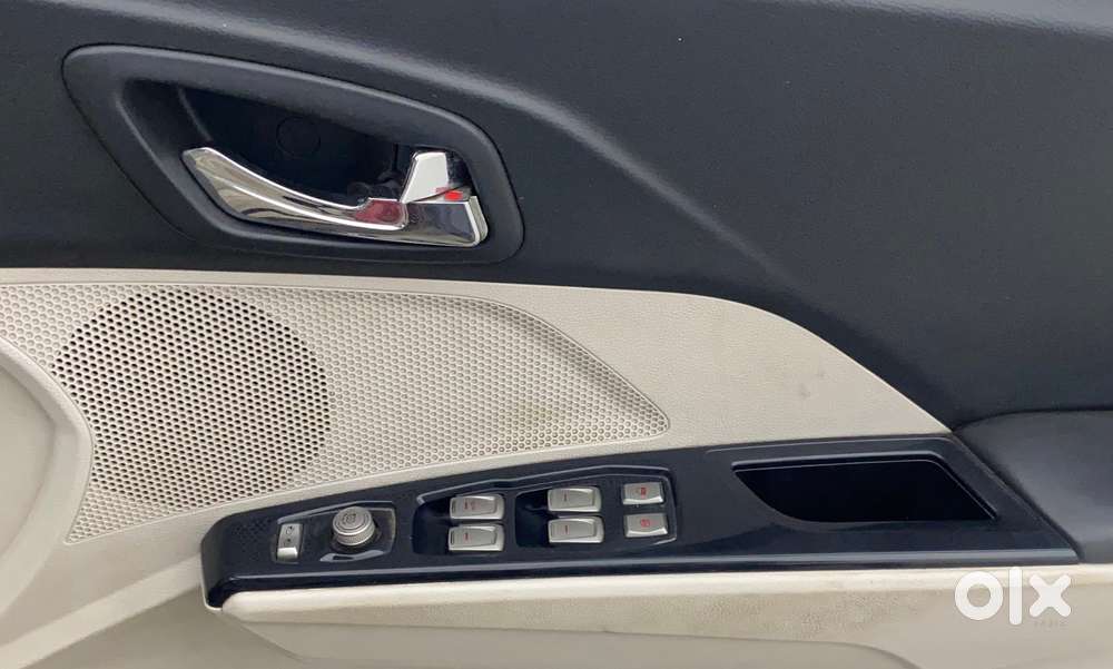 Mahindra Xuv300 W8 Option Diesel, 2020, Diesel