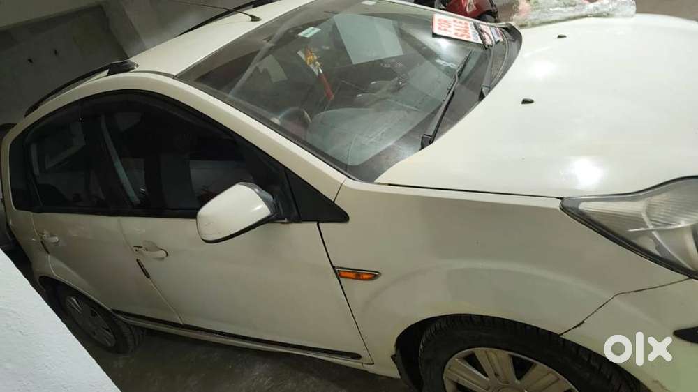 Figo (ford) Price - 100000