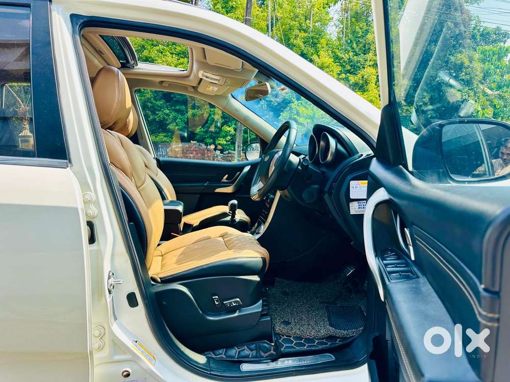 Mahindra Xuv500 W11 Option, 2019, Diesel