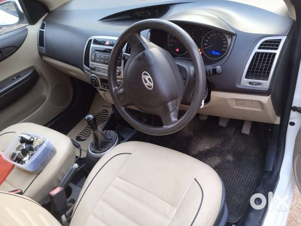 Hyundai I20 Magna 1.2 Vtvt, 2013, Petrol