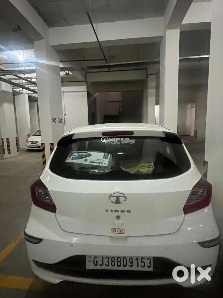 Tata Tiago Petrol 2022