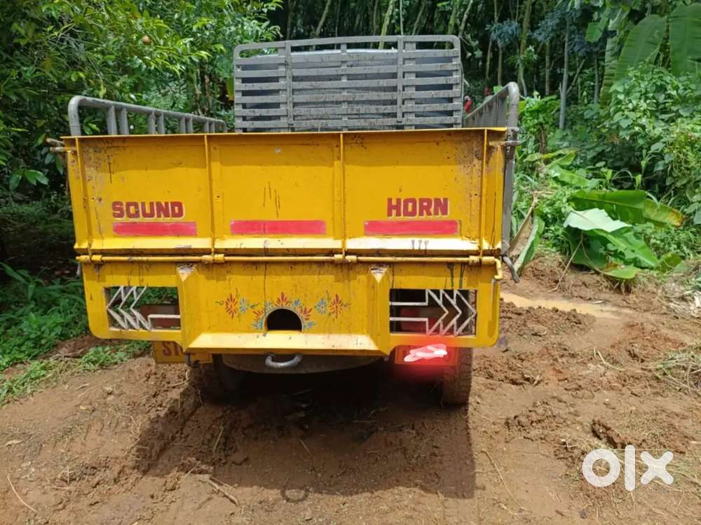 Mahindra Global Pik Up 2000 Diesel 15000 Km Driven