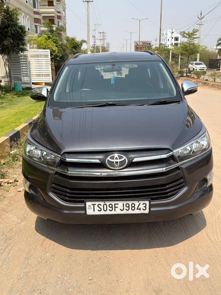 Toyota Innova Crysta 2.4 G Mt, 2019, Diesel