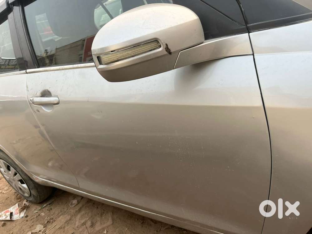 Maruti Suzuki Swift Dzire Vdi (o), 2015, Diesel