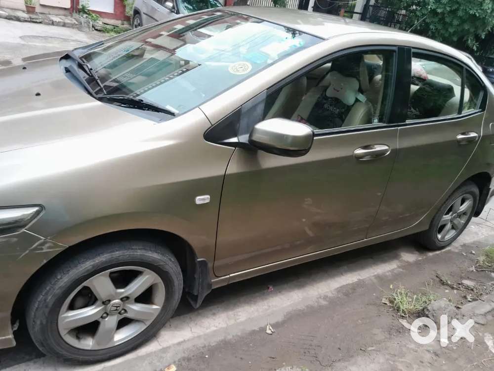 Honda City 1.5 Sv 2015,cng Brand New Company Kit