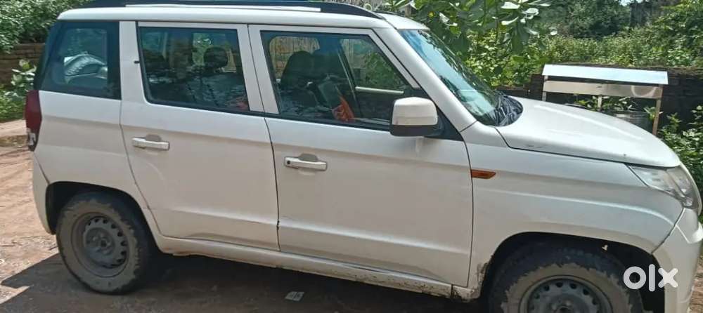 Mahindra Tuv 300 2018 Model