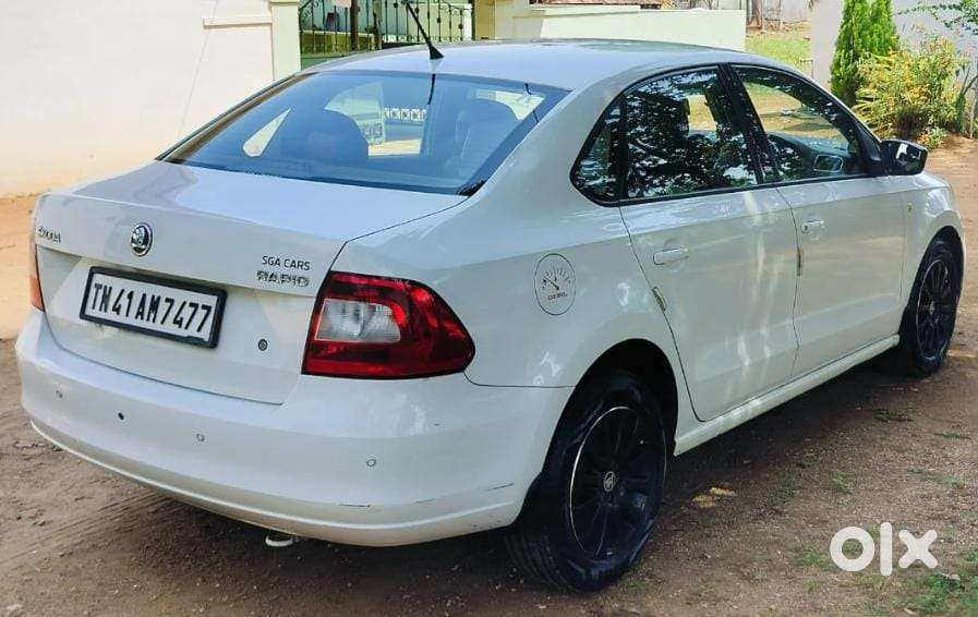 Skoda Rapid 2013-2016 1.5 Tdi At Elegance Black Package, 2015, Diese..