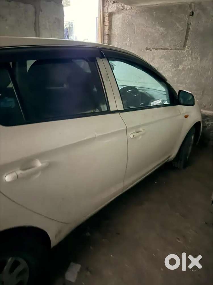 Hyundai I20 2012 Petrol 132000 Km Driven