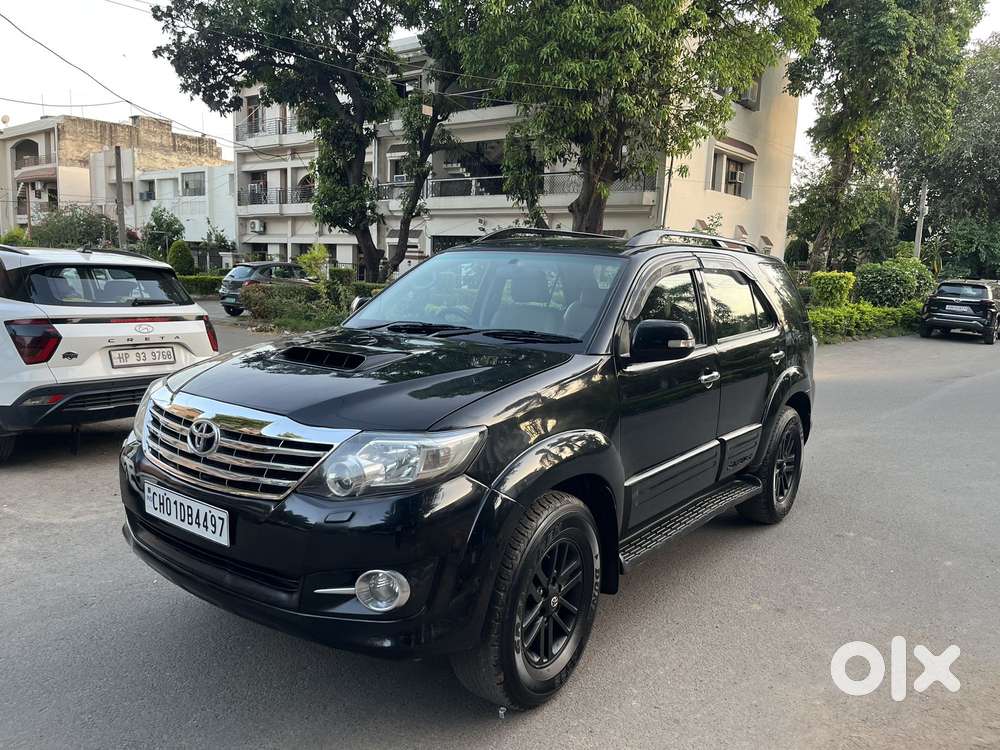 Toyota Fortuner 4x4 Mt 2.8 Diesel, 2015, Diesel