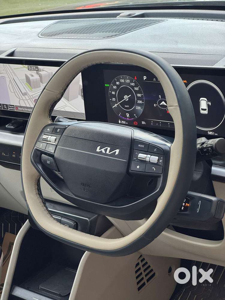 Kia Carens Clavis Ev Htk+, 2025, Electric