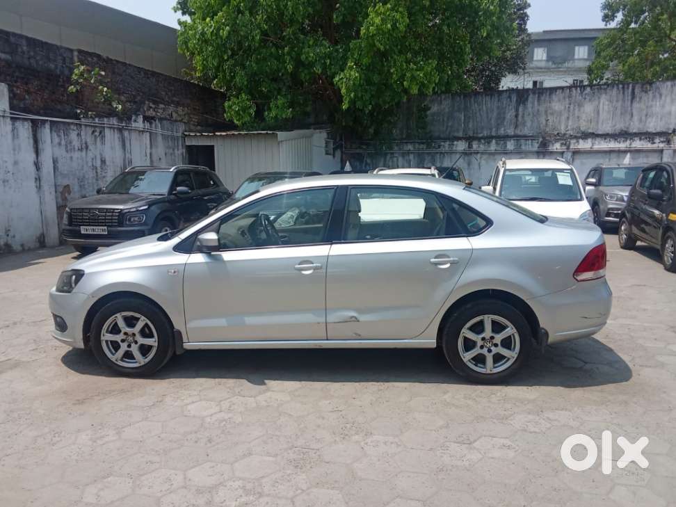 Volkswagen Vento 2010-2013 Petrol Highline, 2013, Petrol