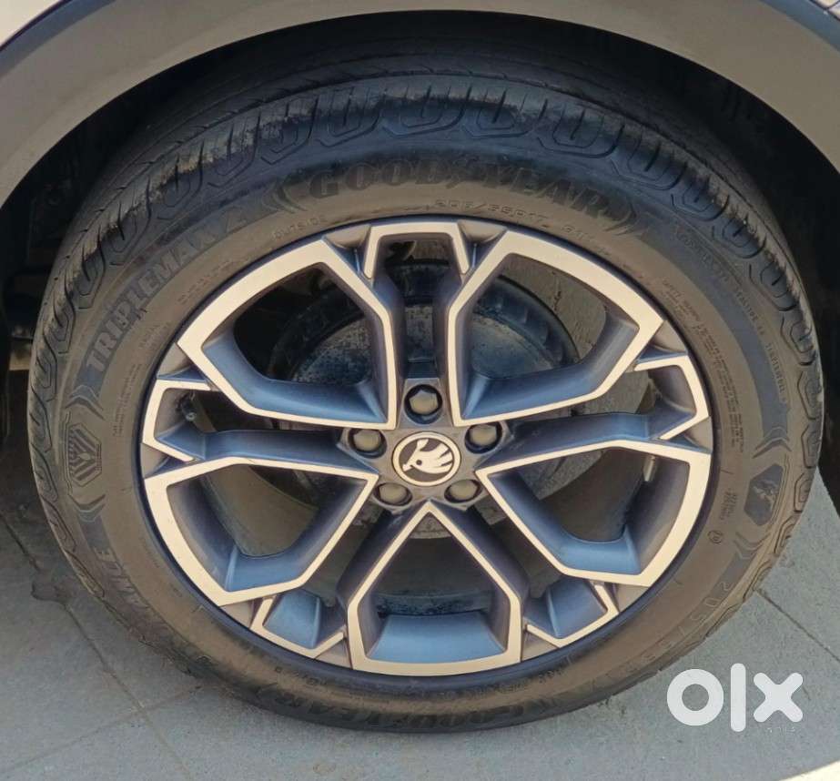 Skoda Kushaq 1.0 Tsi Style, 2021, Petrol