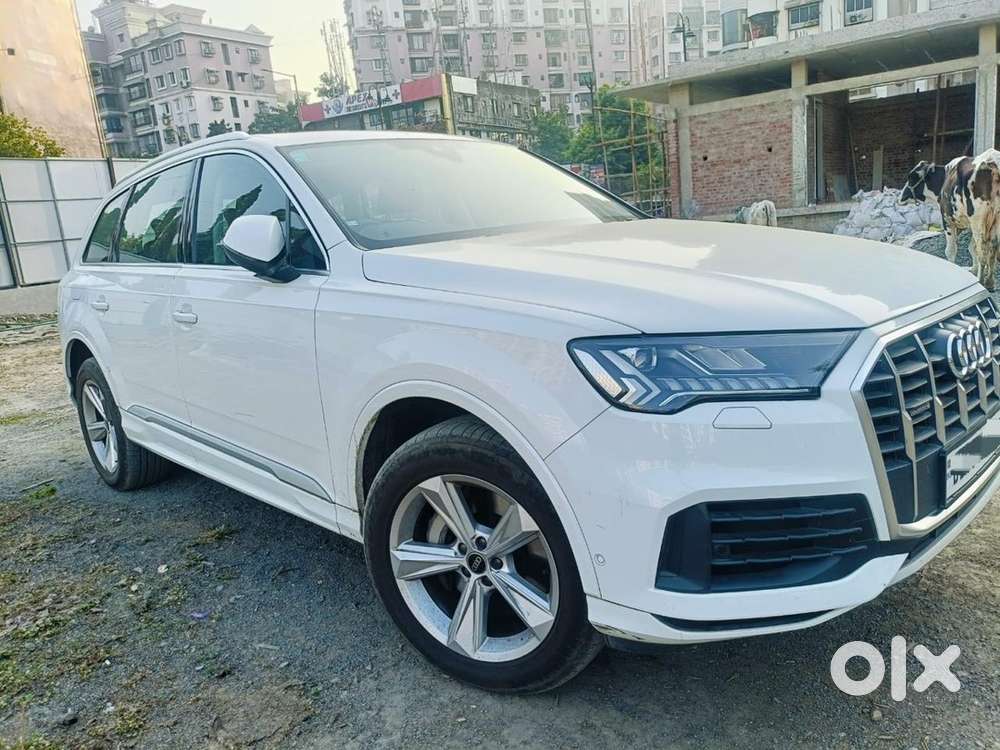 Audi Q7 2023 Petrol 12000 Km Driven Only