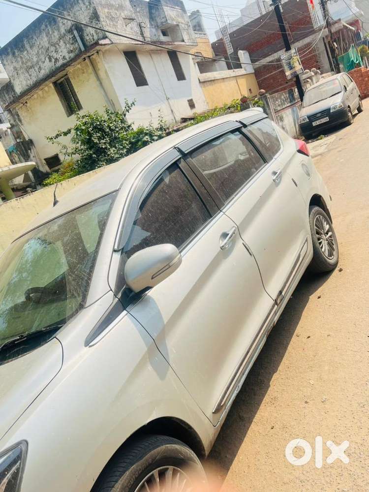 Maruti Suzuki Ertiga 2022 Petrol 75208 Km Driven