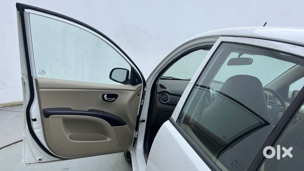 Hyundai I10 Sportz 1.1 Irde2, 2016, Petrol