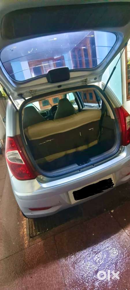 Low Mileage Hyundai I10 Era (2011)  1st Owner, Rto Renewed Till 2030