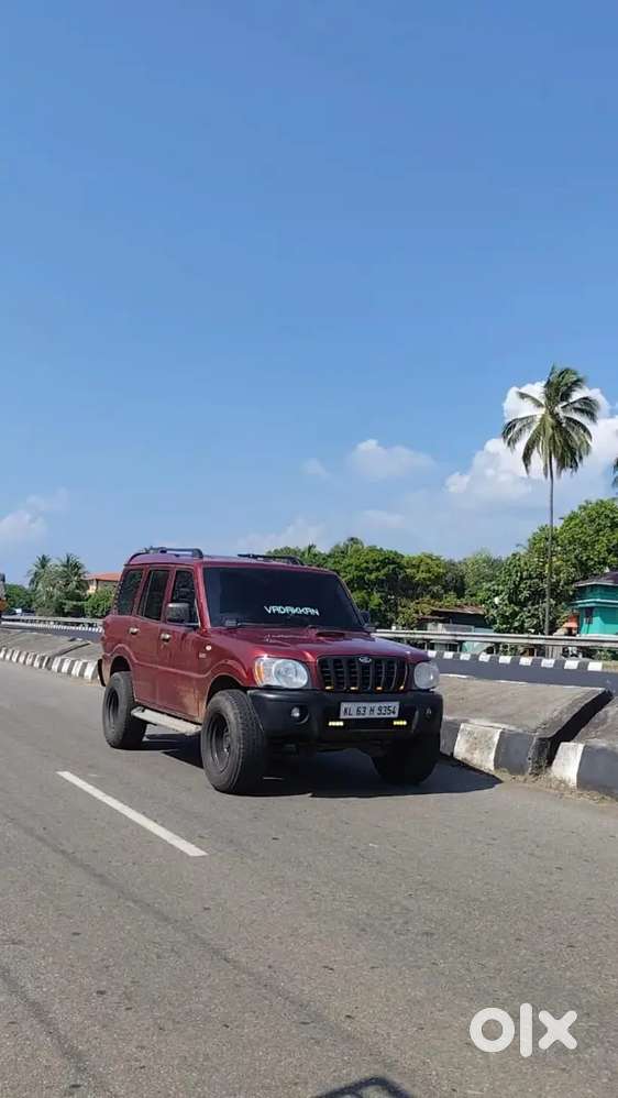 Full Neet And Clean Mahindra Scorpio. Modified Scorpio
