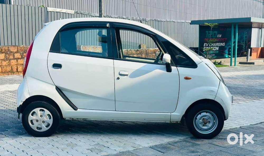 Tata Nano Xt, 2015, Petrol