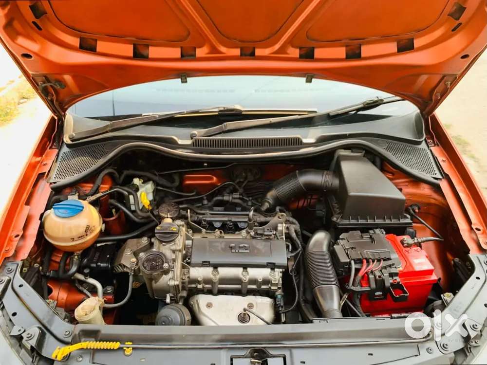 Volkswagen Polo 2016 Petrol Manual West Bengal