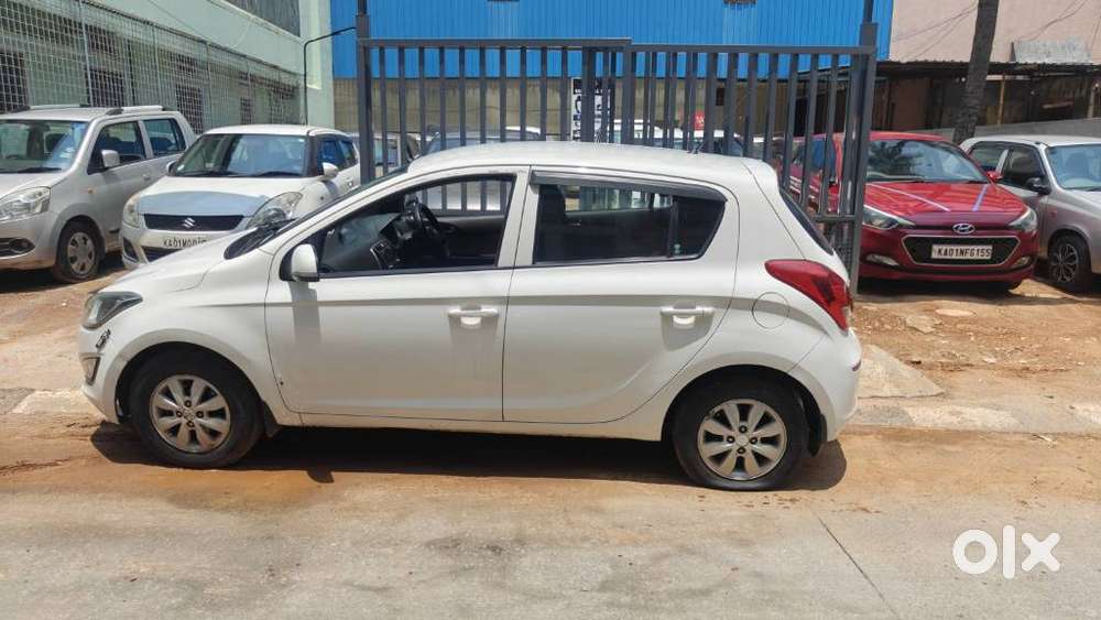 Hyundai I20 Sportz 1.4 Crdi 6 Speed Bs-iv, 2012, Diesel