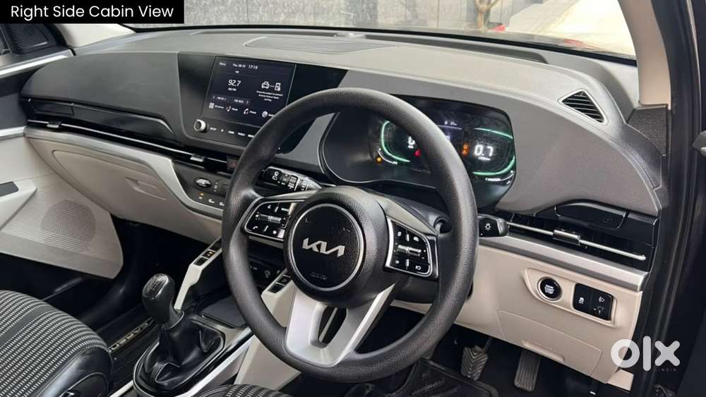 Kia Carens 1.4 Prestige Plus Turbo 7 Str, 2022, Petrol