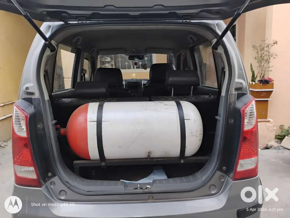 Maruti Suzuki Wagon R 2010 Cng & Petrol Hybrids 119246 Km Driven