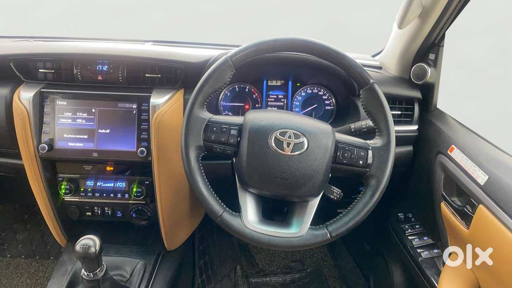 Toyota Fortuner 4x4 Mt 2.8 Diesel, 2022, Diesel
