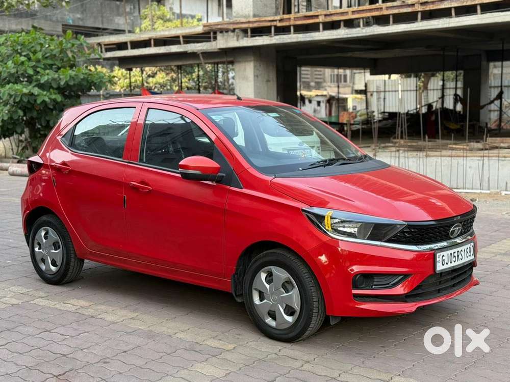 Tata Tiago, 2022, Petrol