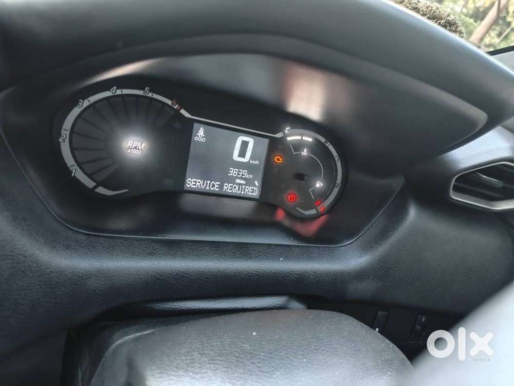 Nissan Magnite 1.0 Xl Turbo, 2025, Petrol