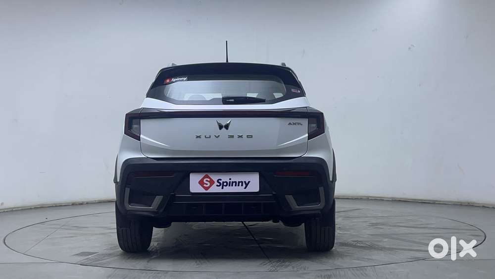 Mahindra Xuv 3xo Ax7l 1.2 Petrol At (pg), 2024, Petrol