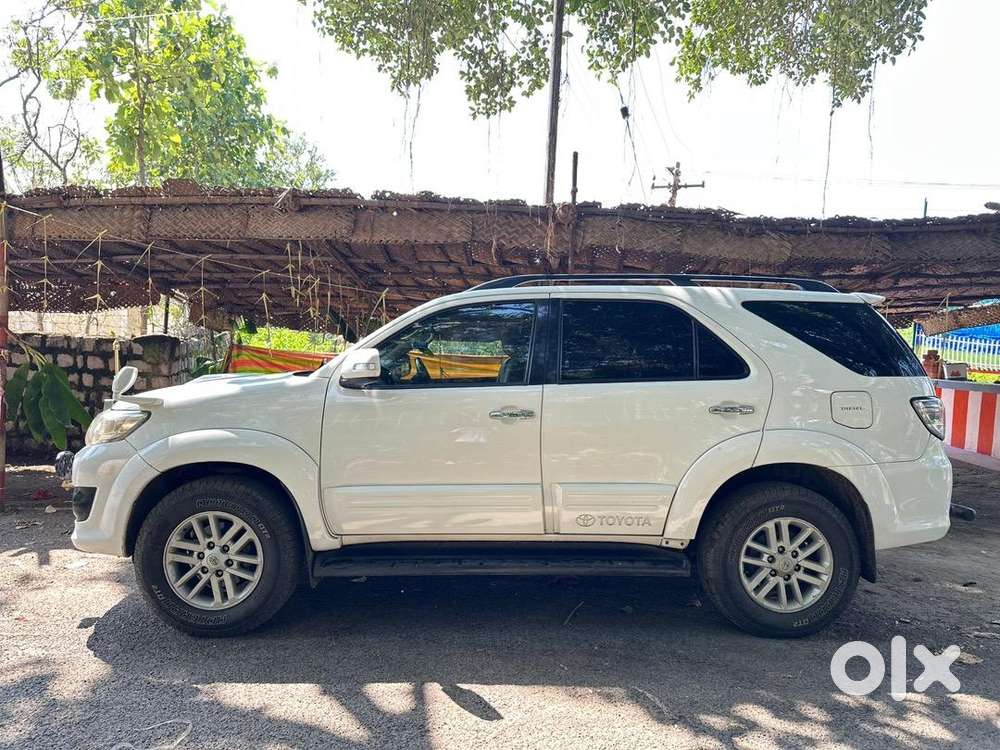 Toyota Fortuner 2013 Diesel Well Maintained