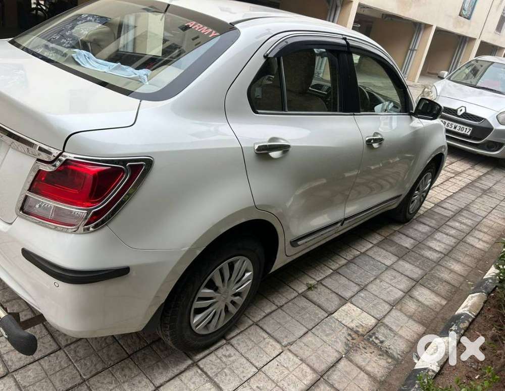 Maruti Suzuki Swift Dzire Vxi(o) Mt, 2022, Petrol